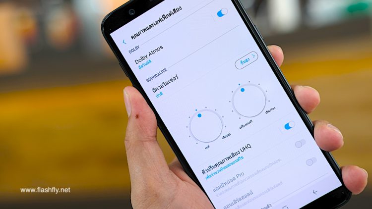 รีวิว Samsung Galaxy J8 x BNK48 ไอดอลสมาร์ทโฟน จอใหญ่ ภาพสวย เสียงดี เซลฟี่จัดเต็มราคา 9,490 บาท