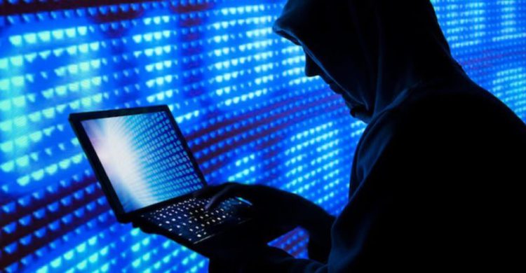 เซิร์ฟเวอร์ของ Apple ถูกเจาะระบบสำเร็จ โดยฝีมือนักรียนวัย 16 ปี สามารถดาวน์โหลดข้อมูลไปถึง 90GB