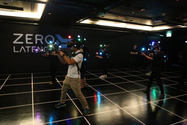 ZERO LATENCY สนามแข่งขัน Virtual Reality แบบไร้สายขนาดยักษ์มาเปิดให้บริการในประเทศไทยแล้ว