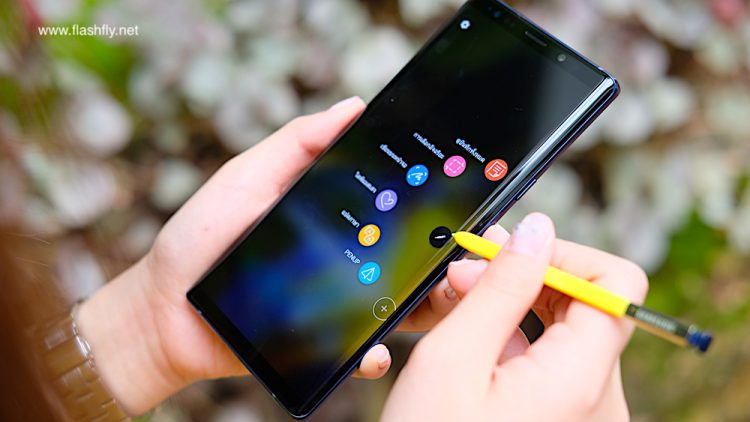 รีวิว Samsung Galaxy Note 9 มาพร้อม S Pen สุดล้ำใช้เป็นรีโมท กล้องคู่ 2 รูรับแสงพร้อม AI แบตอึด รองรับความจุ 1TB