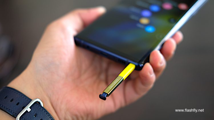 รีวิว Samsung Galaxy Note 9 มาพร้อม S Pen สุดล้ำใช้เป็นรีโมท กล้องคู่ 2 รูรับแสงพร้อม AI แบตอึด รองรับความจุ 1TB
