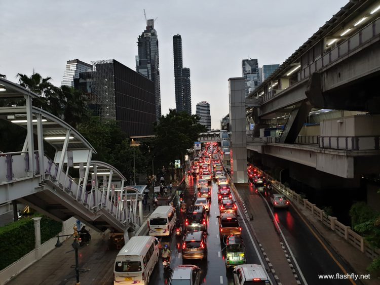 รีวิว Samsung Galaxy Note 9 มาพร้อม S Pen สุดล้ำใช้เป็นรีโมท กล้องคู่ 2 รูรับแสงพร้อม AI แบตอึด รองรับความจุ 1TB