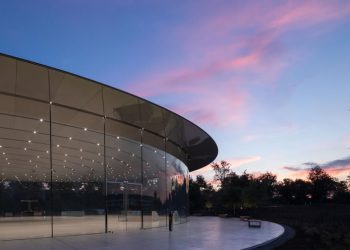 หอประชุม Steve Jobs Theater คว้ารางวัล Structural Artistry จาก Institute of Structural Engineers