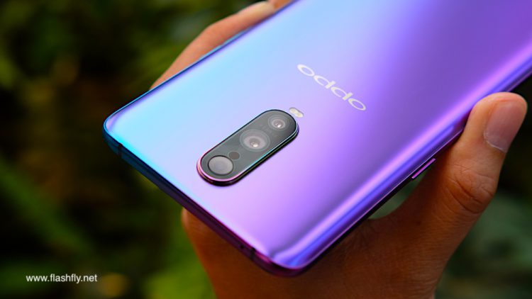 รีวิว OPPO R17 Pro สุดยอดสมาร์ทโฟนแห่งปี ดีไซน์สุดงาม สแกนนิ้วบนจอ กล้องหลัง 2 รูรับแสง โหมดถ่ายภาพกลางคืนขั้นเทพ ชาร์จเร็วที่สุดในโลก