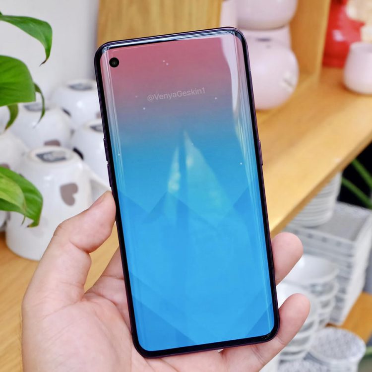 Samsung Galaxy S10 รุ่นล่างสุด อาจใช้จอแสดงผล Infinity-O ติดเซ็นเซอร์สแกนนิ้วที่ขอบด้านข้าง พร้อมชมภาพคอนเซ็ปต์
