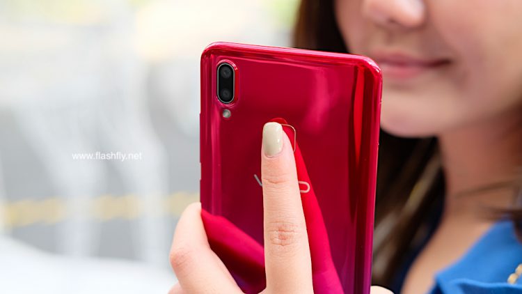 รีวิว Vivo Y95 มาพร้อมกล้อง AI เซลฟี่ 20MP แบตอึด 4030mAh จอ FullView 6.22 นิ้วดีไซน์สุดงามแบบไล่เฉดสี