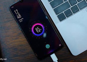 OPPO R17 Pro ชาร์จเร็วสุด 30 นาที ได้แบตเตอรี่ 92% เทียบกับสมาร์ทโฟนอีก 58 เครื่อง