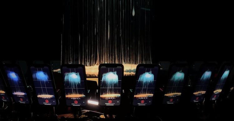 Apple ปล่อยคลิปวีดีโอ Experiments II: Full Circle ที่ถ่ายโดย iPhone XR แสดงให้เห็นการเคลื่อนไหวของวัตถุที่ดูแปลกตา