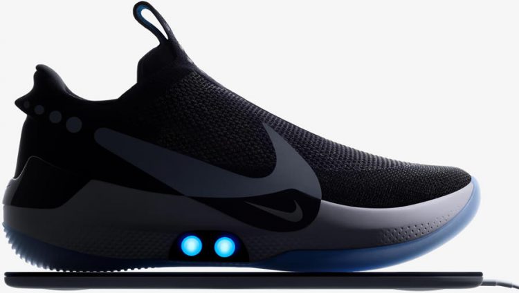 Nike Adapt BB รองเท้าผูกเชือกอัตโนมัติ รองรับการเชื่อมต่อกับ iPhone เพื่อควบคุมหรือปรับแต่งไฟ LED