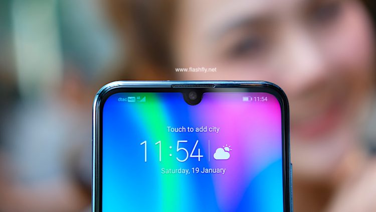 รีวิว Honor 10 Lite ดีไซน์ไล่เฉดสีสุดงาม เซลฟี่สวย สไตล์คุณ กล้อง AI ความละเอียด 24 ล้านพิกเซล สเปกแรงระดับเรือธง ราคาสุดคุ้ม