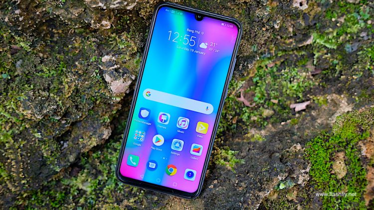 รีวิว Honor 10 Lite ดีไซน์ไล่เฉดสีสุดงาม เซลฟี่สวย สไตล์คุณ กล้อง AI ความละเอียด 24 ล้านพิกเซล สเปกแรงระดับเรือธง ราคาสุดคุ้ม