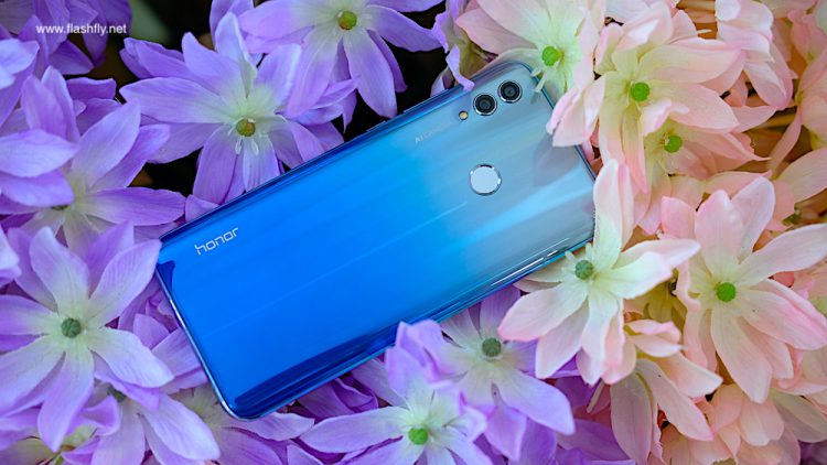 รีวิว Honor 10 Lite ดีไซน์ไล่เฉดสีสุดงาม เซลฟี่สวย สไตล์คุณ กล้อง AI ความละเอียด 24 ล้านพิกเซล สเปกแรงระดับเรือธง ราคาสุดคุ้ม