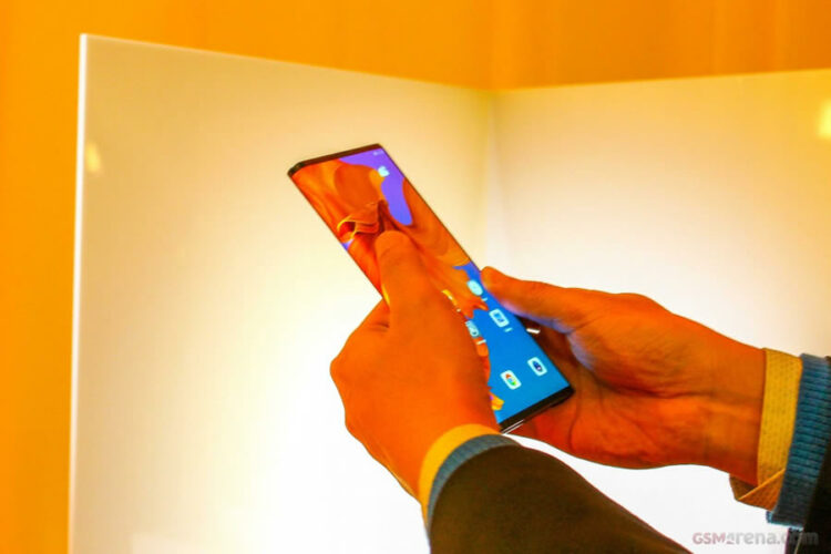 Huawei เปิดตัว Mate X สมาร์ทโฟนพับได้ กางออกมาเป็นแท็บเล็ตขนาด 8 นิ้ว ชาร์จเร็ว 55W รองรับ 5G ราคาราว 82,000 บาท วางจำหน่ายกลางปีนี้