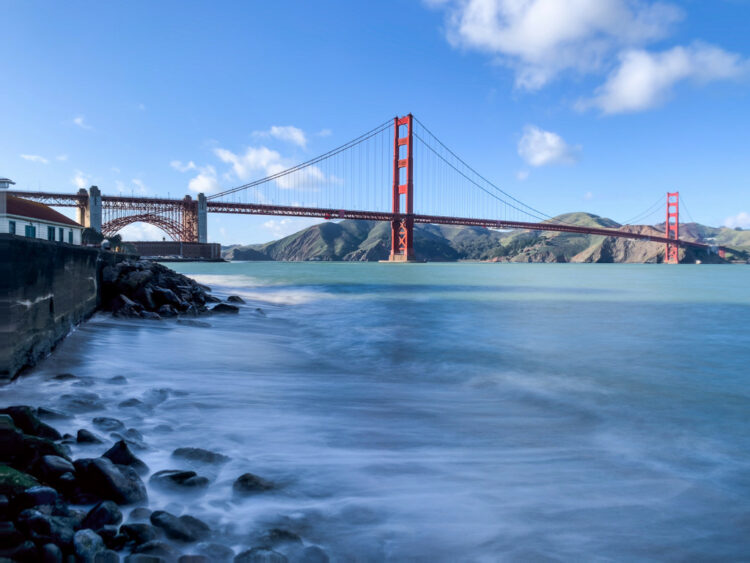 ผู้สร้าง Halide เปิดตัว Spectre แอพกล้องสำหรับ iPhone ช่วยถ่ายภาพ Long Exposure โดยใช้ AI