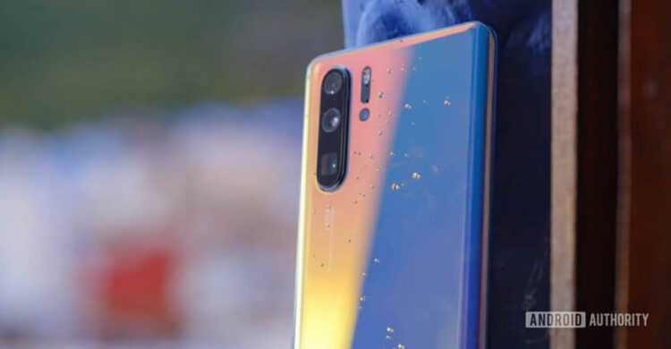 Huawei เตรียมพร้อมระบบปฏิบัติการ และแหล่งดาวน์โหลดแอพพลิเคชั่น Android ของตนเองไว้รอแล้ว ยืนยันเดินหน้าต่อไปได้ ถึงแม้จะถูกแบนจากสหรัฐฯ