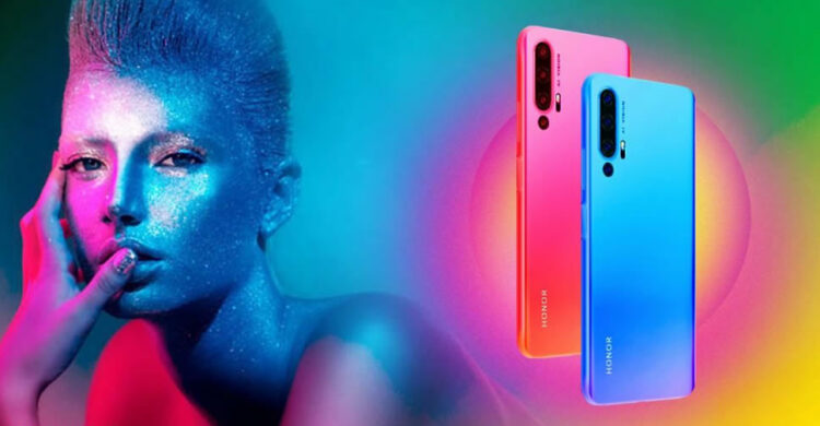 Honor 20 Pro ถูกปล่อยภาพโปสเตอร์ออกมาแล้ว ยืนยันมาพร้อมกล้องหลัง 4 ตัว หน้าจอไร้รอยบาก และไม่มีหลุมสำหรับวางกล้องเซลฟี่