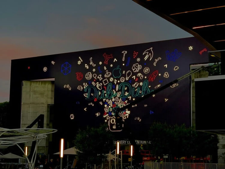 Apple ตกแต่งอาคาร McEnery Convention Center เสร็จเรียบร้อยแล้ว ซึ่งจะถูกใช้เป็นสถานที่จัดงาน WWDC 2019