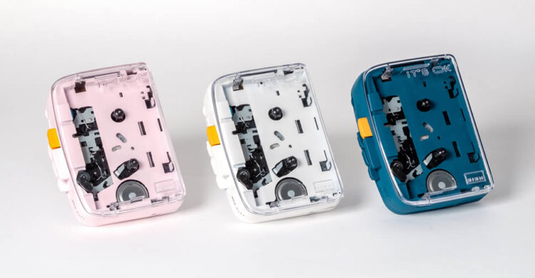 IT’S OK เครื่องเล่นเทปคาสเซ็ท ดีไซน์คลาสสิคจากยุค 80s รองรับ Bluetooth 5.0 สามารถฟังเพลงได้ทั้งแบบไร้สาย และใช้สาย