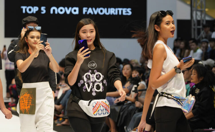 Huawei Nova 5T เผยโฉมแล้ว มาพร้อมกล้องหลัง 4 ตัว เปิดตัวทางการ 27 สิงหาคมนี้