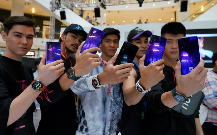 Huawei Nova 5T เผยโฉมแล้ว มาพร้อมกล้องหลัง 4 ตัว เปิดตัวทางการ 27 สิงหาคมนี้