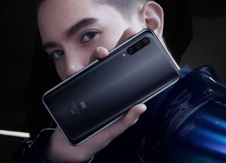 Xiaomi Mi 9 Pro 5G มาพร้อมชิป Snapdragon 855+ แรม 12GB กล้องหลัง 48MP Triple Camera ราคาเริ่มต้นราว 15,900 บาท