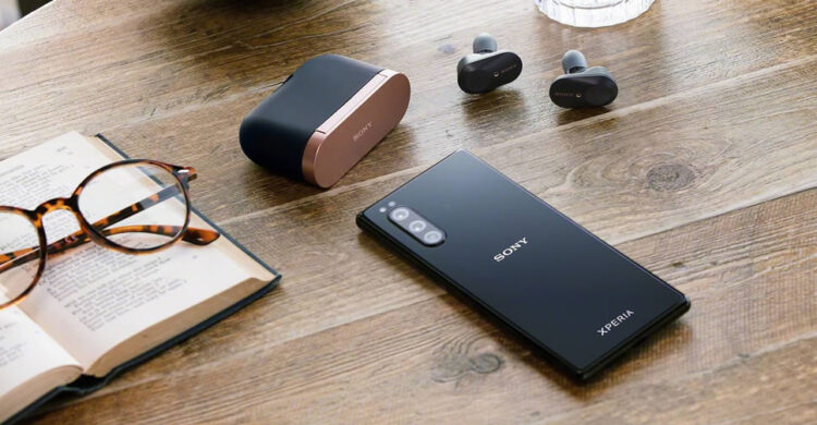 Sony Xperia 5 เปิดตัวทางการ มาพร้อมจอ 6.1 นิ้ว 21:9 CinemaWide กล้องหลัง 3 ตัว แบบ Xperia 1