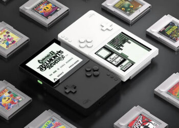 Analogue Pocket คอนโซลพกพาที่สร้างมาเพื่อ Game Boy มาพร้อมจอ LED ขนาด 3.5 นิ้ว ราคาราว 6,100 บาท