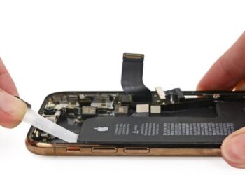 สรุปราคาซ่อมเครื่อง ซ่อมจอ เปลี่ยนแบต iPhone, iPad และ Apple Watch ล่าสุดจาก iServe