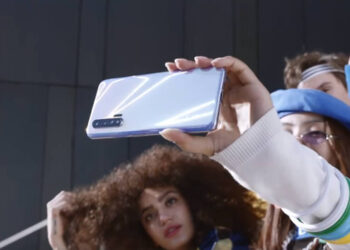 ภาพหลุด Huawei Nova 6 5G จากวีดีโอโฆษณา ก่อนเปิดตัวในวันที่ 5 ธันวาคมนี้