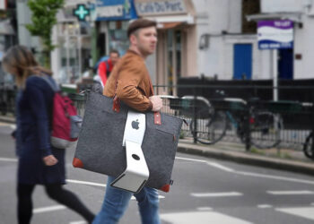 Lavolta Carrying Case Bag กระเป๋าถือ สำหรับ iMac รุ่น 27 นิ้ว เพิ่มความสะดวกในการเคลื่อนย้าย ราคาราว 2,100 บาท