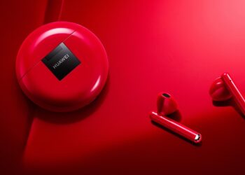 HUAWEI FreeBuds 3 RED EDITION สีใหม่นำเทรนด์ พร้อมวางจำหน่ายแล้ววันนี้ทั่วประเทศ ในราคาสุดคุ้ม 4,990 บาท ใครกำลังมองหาของขวัญวันวาเลนไทน์ ต้องไปโดน!