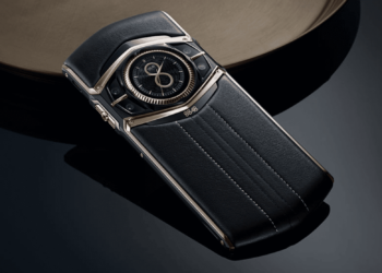 8848 Titanium M6 5G สมาร์ทโฟนสุดหรู มี 2 หน้าจอใช้ชิป Snapdragon 865 วางจำหน่ายแล้วราคาเริ่มต้นราว 60,000 บาท