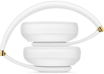 AirPods Studio หูฟังแบบครอบหูระดับพรีเมี่ยมของ Apple เริ่มเข้าสู่กระบวนการผลิตแล้ว