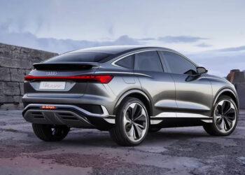 Audi เผยโฉมรถ SUV พลังไฟฟ้า Q4 E-Tron Sportback ใช้แพลตฟอร์มของ Volkswagen