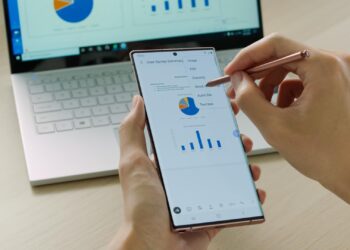 สัมผัสประสบการณ์แรกกับ ซัมซุง Galaxy Note20 Series นิยามใหม่ของเพาเวอร์โฟนเพื่อการทำงานและความบันเทิง