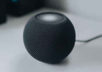 HomePod mini ให้คุณภาพเสียงดีเยี่ยม จากปากของผู้ใช้งานกลุ่มแรก ที่ได้รับการจัดส่งจาก Apple