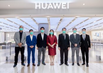 Huawei ต้อนรับศักราชใหม่ เปิดตัว HUAWEI HIGH-END EXPERIENCE STORE สาขาแรก ณ สยามพารากอน พร้อมโปรโมชันและของสมนาคุณมากมาย