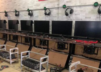 ร้านเกมและอินเทอร์เน็ตคาเฟ่ ถูกเปลี่ยนสภาพเป็นแหล่งขุด Cryptocurrency เงินดิจิตอล สร้างรายได้มากกว่าเดิม