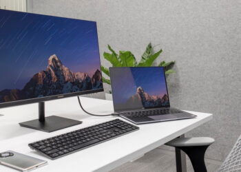 แนะนำ จอมอนิเตอร์ถนอมสายตาผสานดีไซน์สุดคลาสสิกจอแรกในไทยจาก Huawei ในราคาเพียง 4,899 บาท