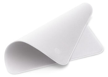 Apple วางจำหน่ายผ้าเช็ดรอย Polishing Cloth ราคา 690 บาท สำหรับทำความสะอาดหน้าจอ