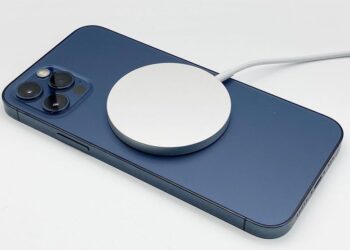 Apple ปล่อยเฟิร์มแวร์เวอร์ชัน 10M229 ให้กับ MagSafe Charger