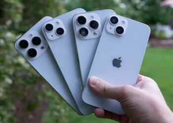 สำรวจดีไซน์ iPhone 14, iPhone 14 Max, iPhone 14 Pro และ iPhone 14 Pro Max จากเครื่องดัมมี่ (ชมคลิป!!)