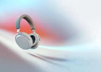 Sennheiser เปิดตัวหูฟังไร้สายรุ่นใหม่ MOMENTUM 4 มาพร้อมระบบตัดเสียงรบกวนสุดล้ำ สวมใส่สบายแบบไร้ที่ติราคา 12,990 บาท