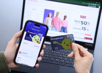 AIS 5G จับมือ ธนาคารกรุงเทพเปิดตัวบัตรเดบิต “Be1st Digital AIS POINTS” ให้ลูกค้าสะสมพอยท์ได้แบบ 360 องศา สมัครบัตรภายใน 31 ส.ค. 66 ฟรีค่าธรรมเนียม และรับคะแนน AIS Points สูงสุดถึง 200 พอยท์