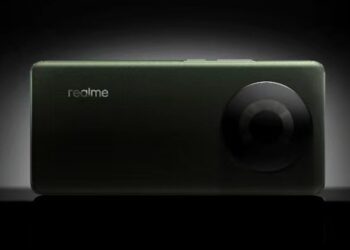 realme 11 series จะมีอย่างน้อย 3 รุ่น ได้แก่ realme 11 5G, realme 11 Pro และ realme 11 Pro Plus