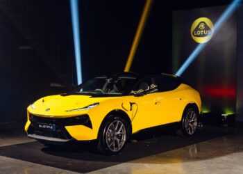 โลตัสเปิดราคา Lotus Eletre ไฮเปอร์เอสยูวีไฟฟ้าแนวไลฟ์สไตล์รุ่นแรกของแบรนด์ ทางการในไทยเริ่มต้น 5,890,000 บาท