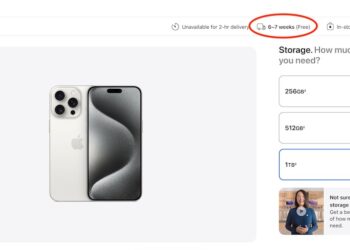 iPhone 15 Pro Max สีไทเทเนียมขาว และ สีไทเทเนียมธรรมชาติ ใช้เวลาจัดส่งนาน 6 – 7 สัปดาห์