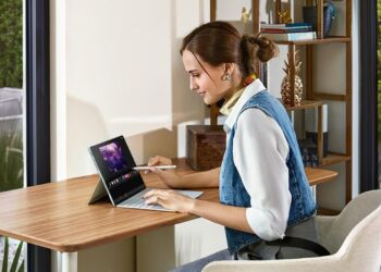 เทียบฟีเจอร์ HUAWEI MatePad Pro 13.2” แท็บเล็ตฟังก์ชันเหมือนพีซี พร้อมพาคุณไปทุกที่คล่องตัวทุกการทำงาน