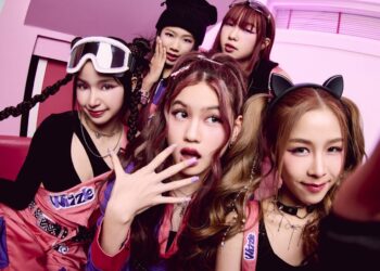 “Wizzle” 5 สาวเกิร์ลกรุ๊ปส่ง Dance Performance โชว์ท่าเต้นสุดปัง ถ่ายด้วย iPhone 15 Pro Max ชมแบบเอ็กซ์คลูซีฟที่ Apple Music ที่แรก!