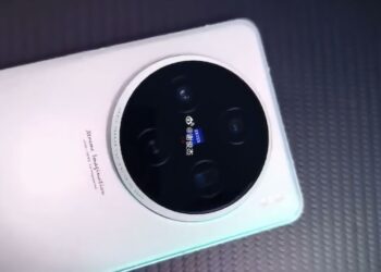 เผยภาพหลุด vivo X100s เครื่องจริง คาดเปิดตัวภายในเดือนพฤษภาคมนี้